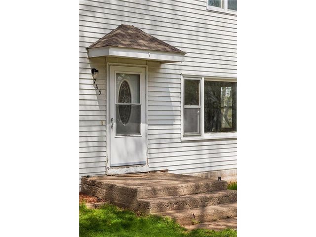 745 Broadway Street, Hammond, WI 54015