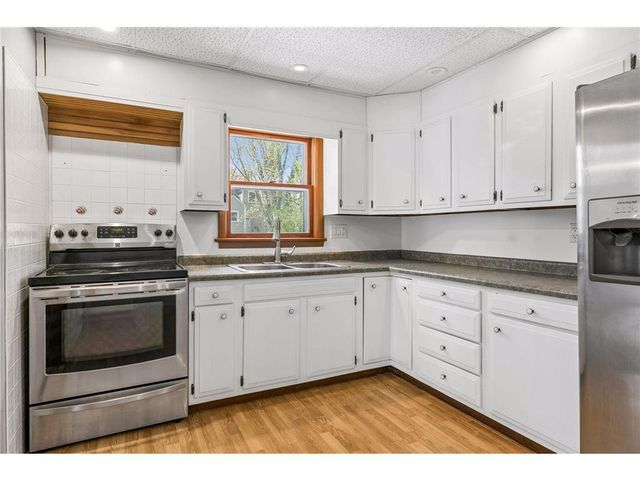 745 Broadway Street, Hammond, WI 54015