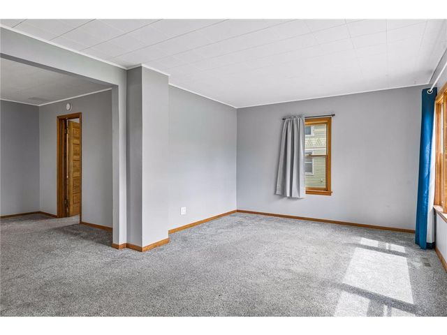 745 Broadway Street, Hammond, WI 54015