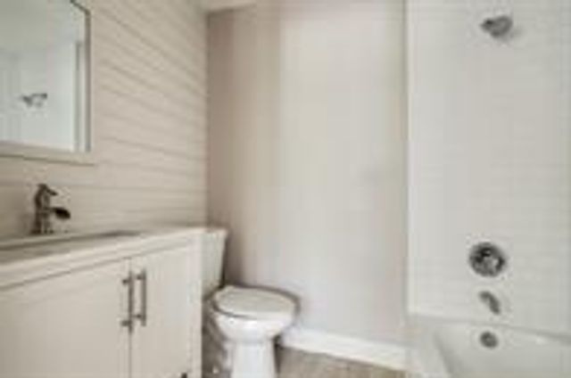 7135 Avenue C 4, Houston, TX 77011