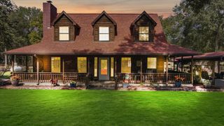 388 N G Smith Road, Livingston, TX 77351