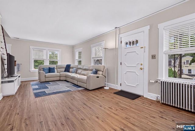 13 Valley Way, West Orange, NJ 07052