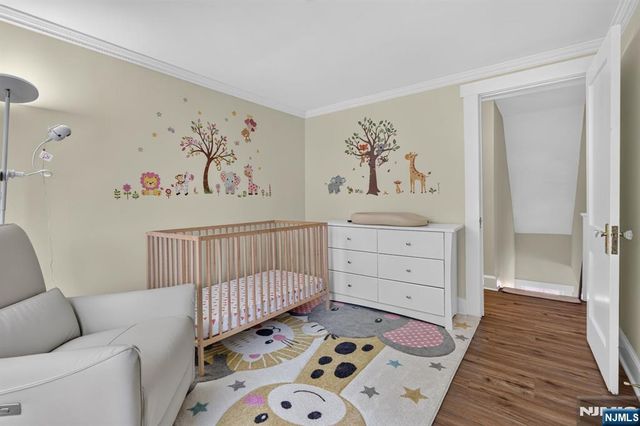 13 Valley Way, West Orange, NJ 07052