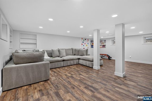 13 Valley Way, West Orange, NJ 07052