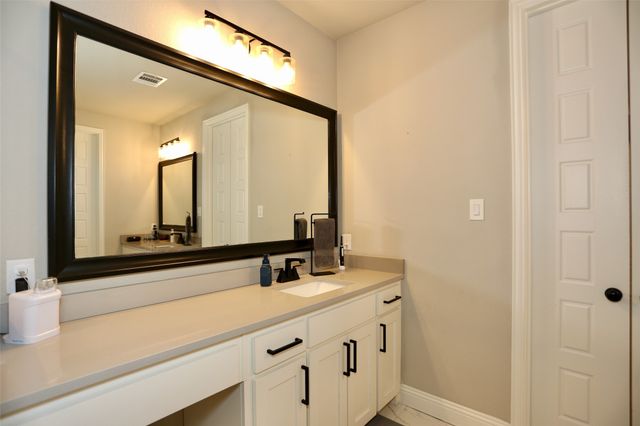 8829 Hidden Pond Street, Justin, TX 76247