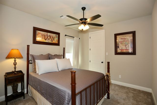 8829 Hidden Pond Street, Justin, TX 76247