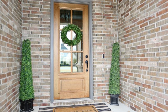 8829 Hidden Pond Street, Justin, TX 76247