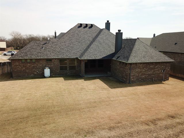 8829 Hidden Pond Street, Justin, TX 76247
