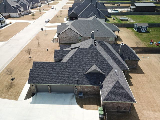 8829 Hidden Pond Street, Justin, TX 76247