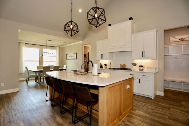 8829 Hidden Pond Street, Justin, TX 76247