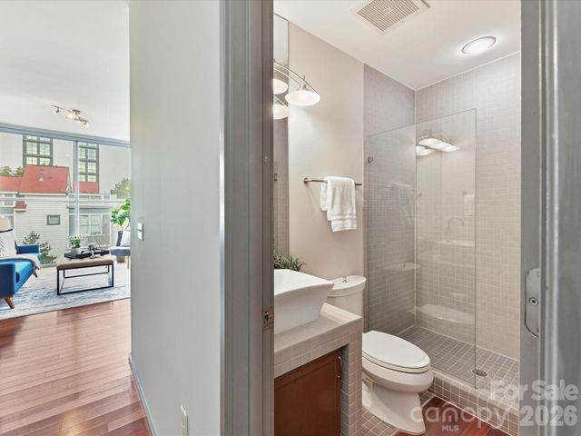 275 McDonald Avenue, Charlotte, NC 28203