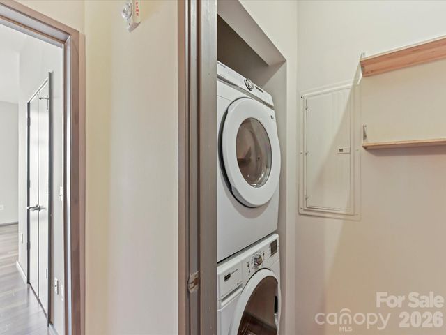 275 McDonald Avenue, Charlotte, NC 28203