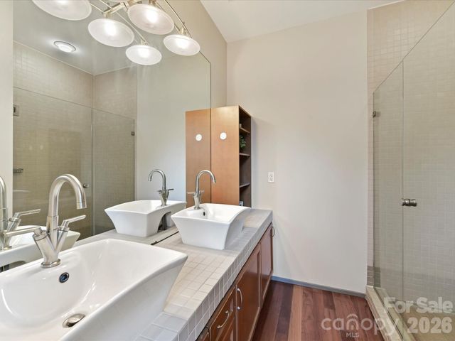 275 McDonald Avenue, Charlotte, NC 28203