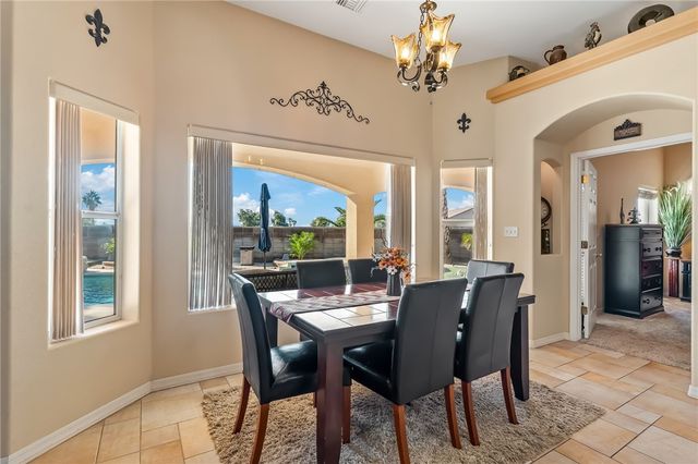 2028 E Desert Greens Drive, Fort Mohave, AZ 86426