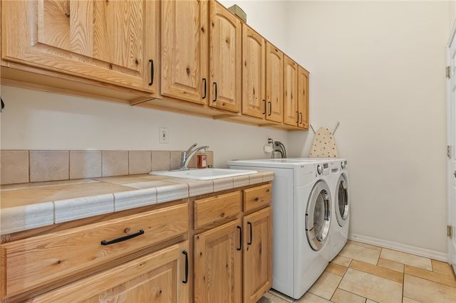 2028 E Desert Greens Drive, Fort Mohave, AZ 86426