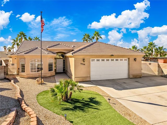 2028 E Desert Greens Drive, Fort Mohave, AZ 86426