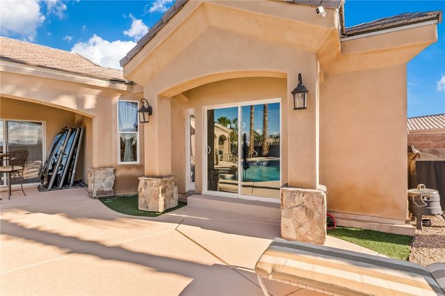 2028 E Desert Greens Drive, Fort Mohave, AZ 86426