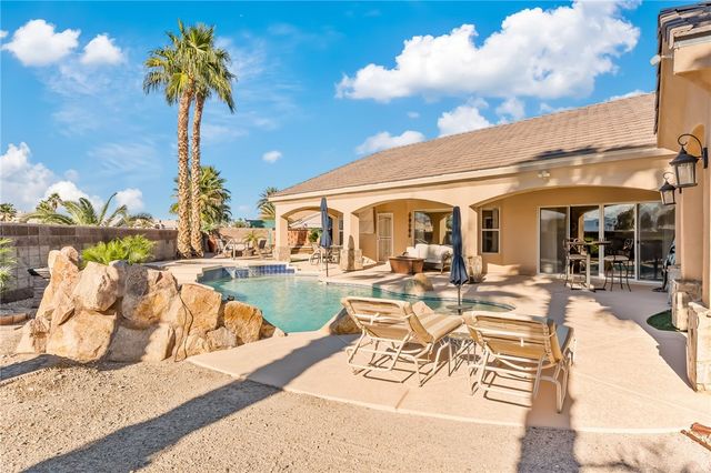 2028 E Desert Greens Drive, Fort Mohave, AZ 86426