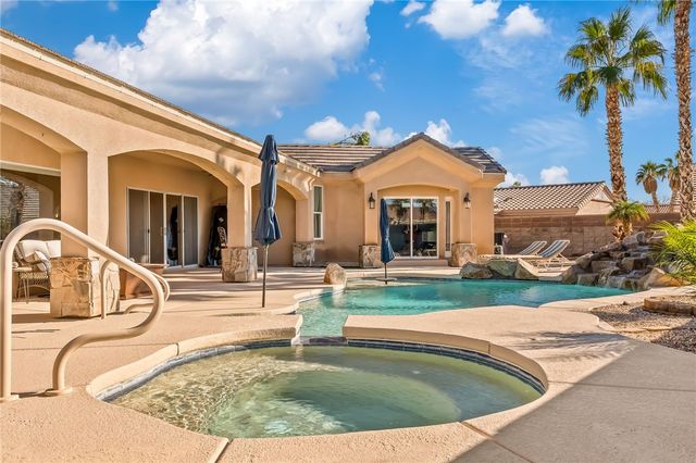 2028 E Desert Greens Drive, Fort Mohave, AZ 86426