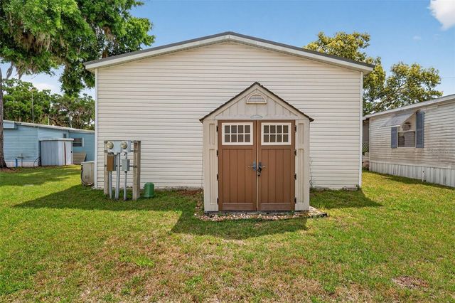 691 CINDI AVENUE, Leesburg, FL 34788