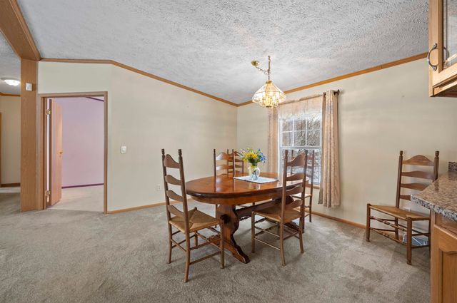 4 Limestone Way, North Hampton, NH 03862