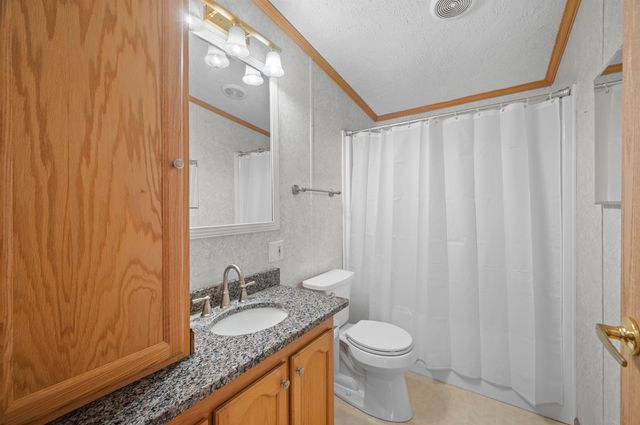 4 Limestone Way, North Hampton, NH 03862