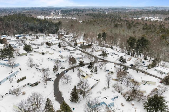 4 Limestone Way, North Hampton, NH 03862