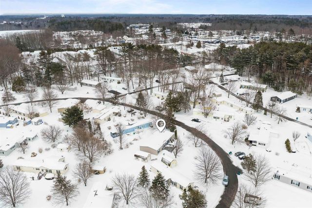 4 Limestone Way, North Hampton, NH 03862