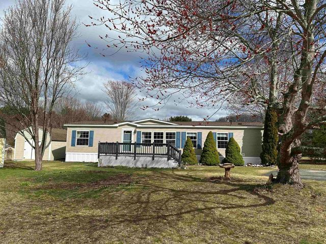 4 Limestone Way, North Hampton, NH 03862