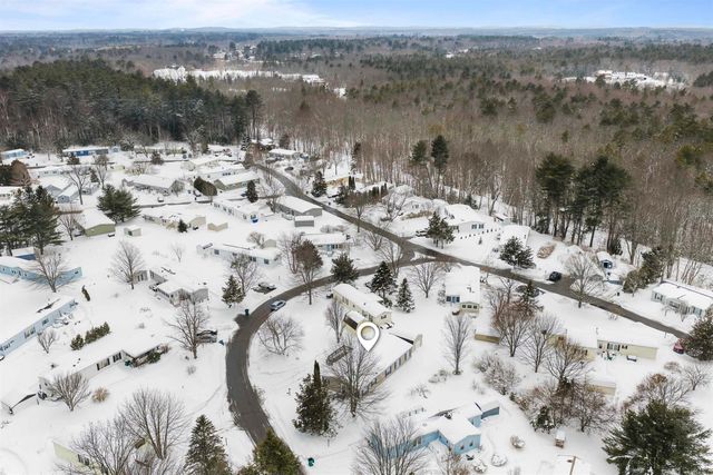 4 Limestone Way, North Hampton, NH 03862