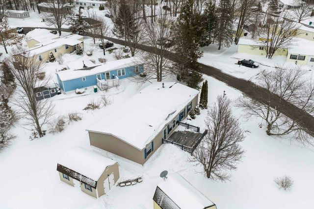 4 Limestone Way, North Hampton, NH 03862