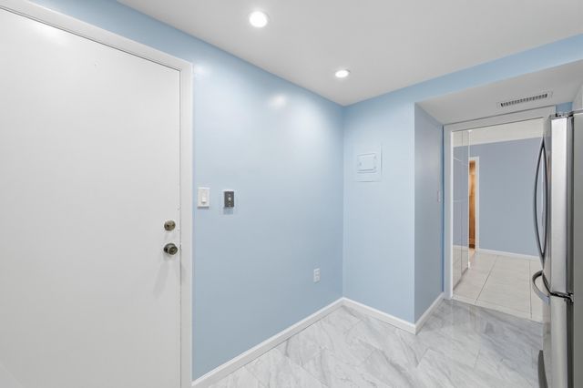 801 S Ocean Drive 404, Hollywood, FL 33019