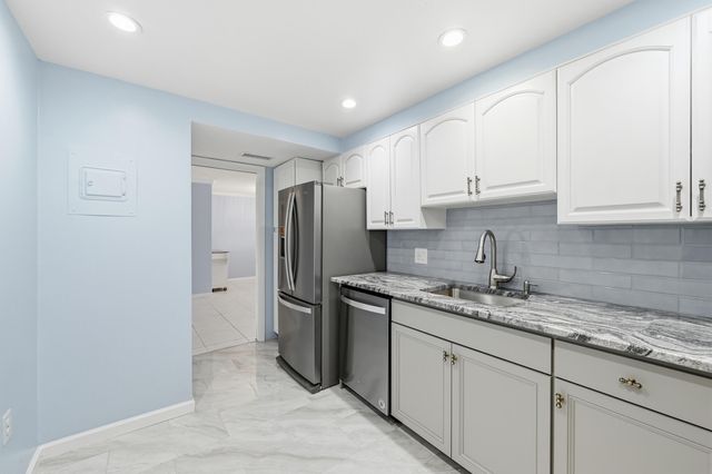 801 S Ocean Drive 404, Hollywood, FL 33019