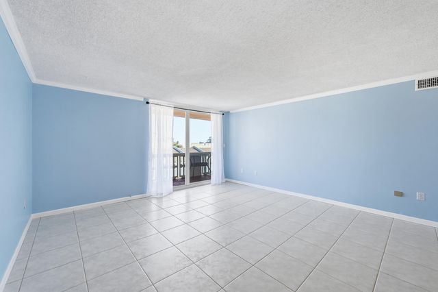 801 S Ocean Drive 404, Hollywood, FL 33019