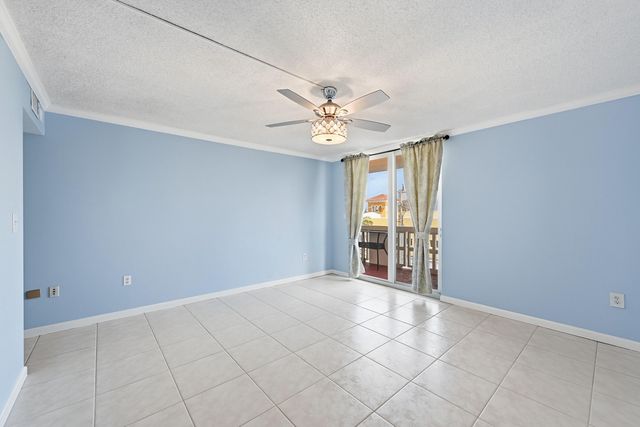 801 S Ocean Drive 404, Hollywood, FL 33019