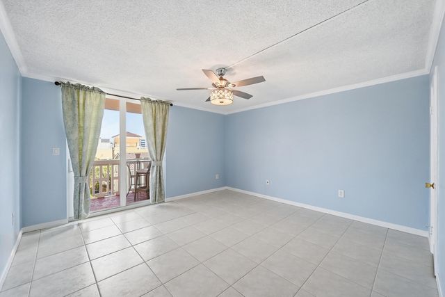 801 S Ocean Drive 404, Hollywood, FL 33019