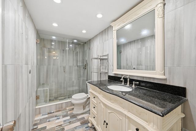 801 S Ocean Drive 404, Hollywood, FL 33019