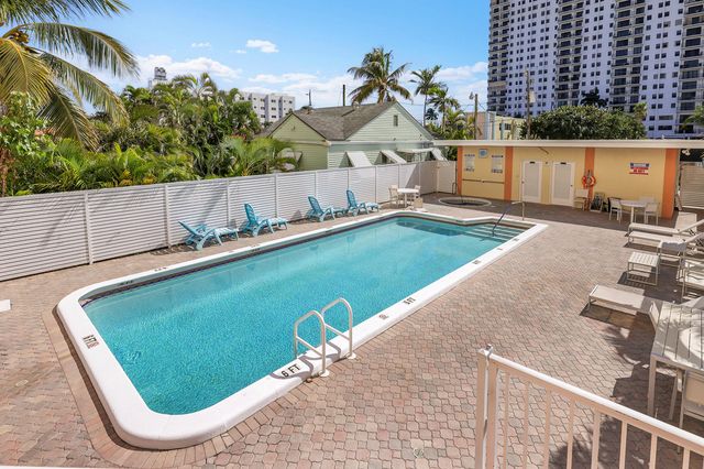 801 S Ocean Drive 404, Hollywood, FL 33019