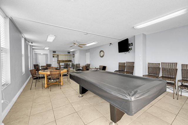 801 S Ocean Drive 404, Hollywood, FL 33019