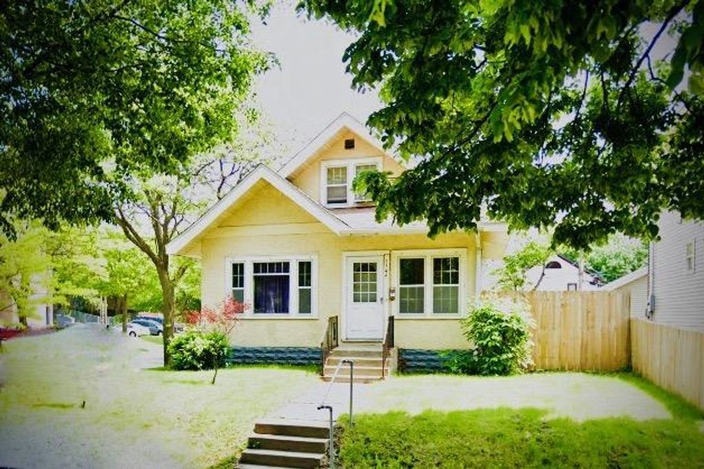 1344 Knox Avenue N, Minneapolis, MN 55411