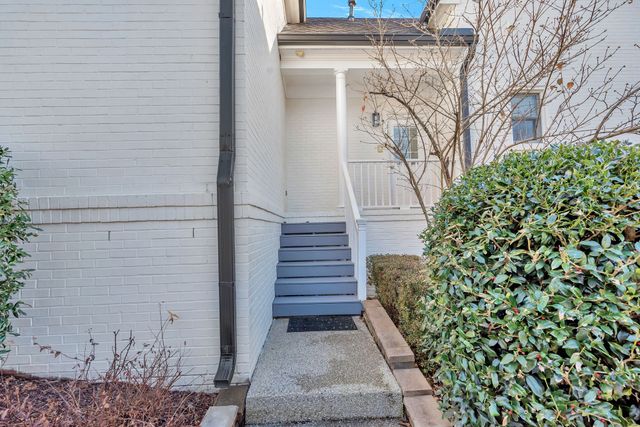 305 Haddon Ct, Franklin, TN 37067