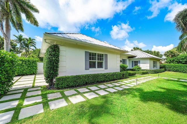 106 Beachway Drive, Ocean Ridge, FL 33435