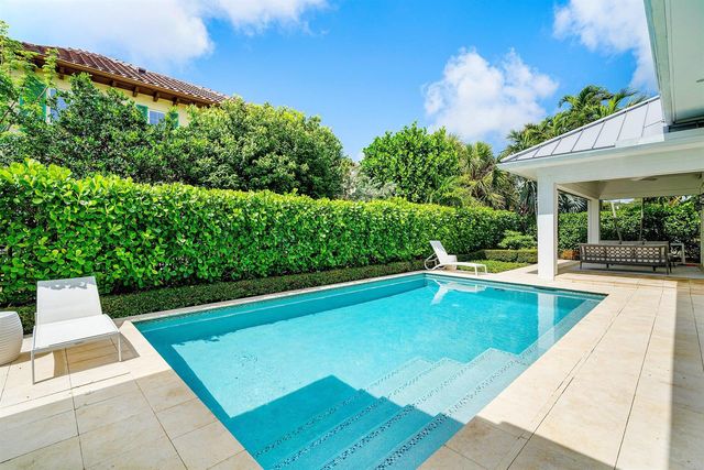 106 Beachway Drive, Ocean Ridge, FL 33435