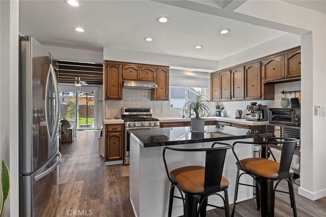 7628 Vicki Dr, Whittier, CA 90606