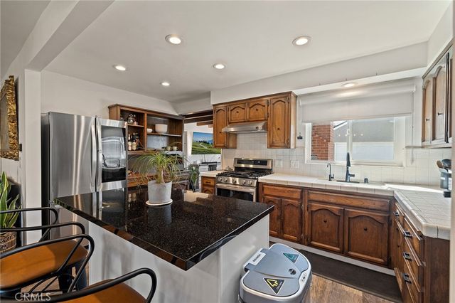 7628 Vicki Dr, Whittier, CA 90606