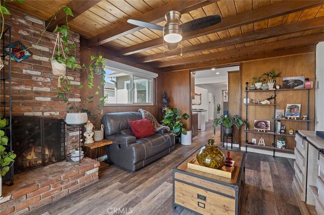 7628 Vicki Dr, Whittier, CA 90606