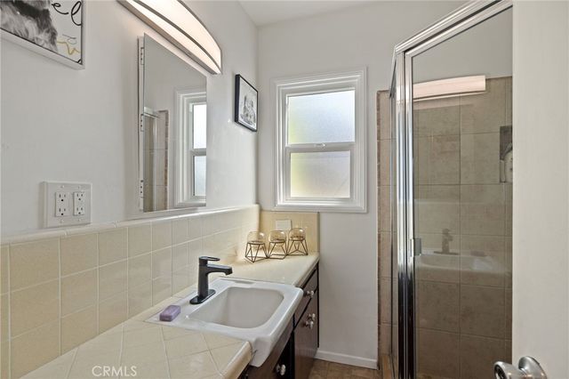 7628 Vicki Dr, Whittier, CA 90606