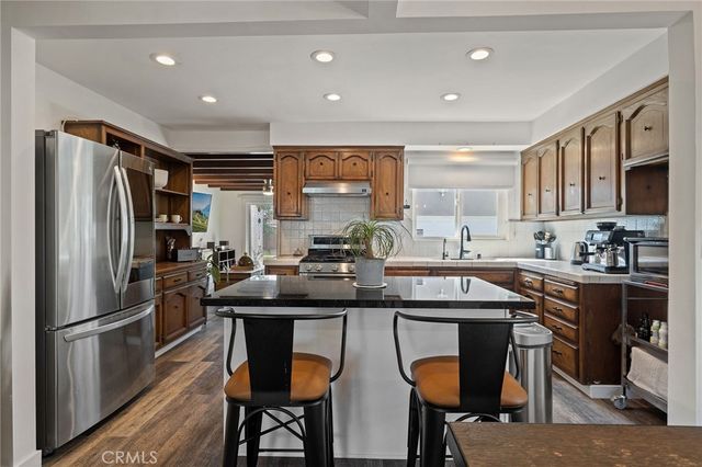 7628 Vicki Dr, Whittier, CA 90606