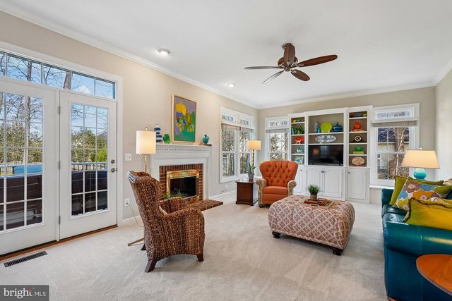 43220 EDGARTOWN ST, Chantilly, VA 20152