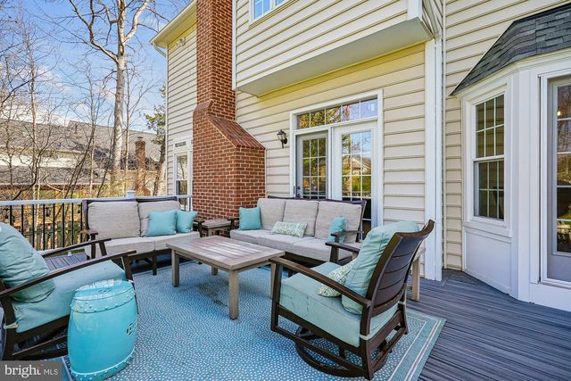 43220 EDGARTOWN ST, Chantilly, VA 20152